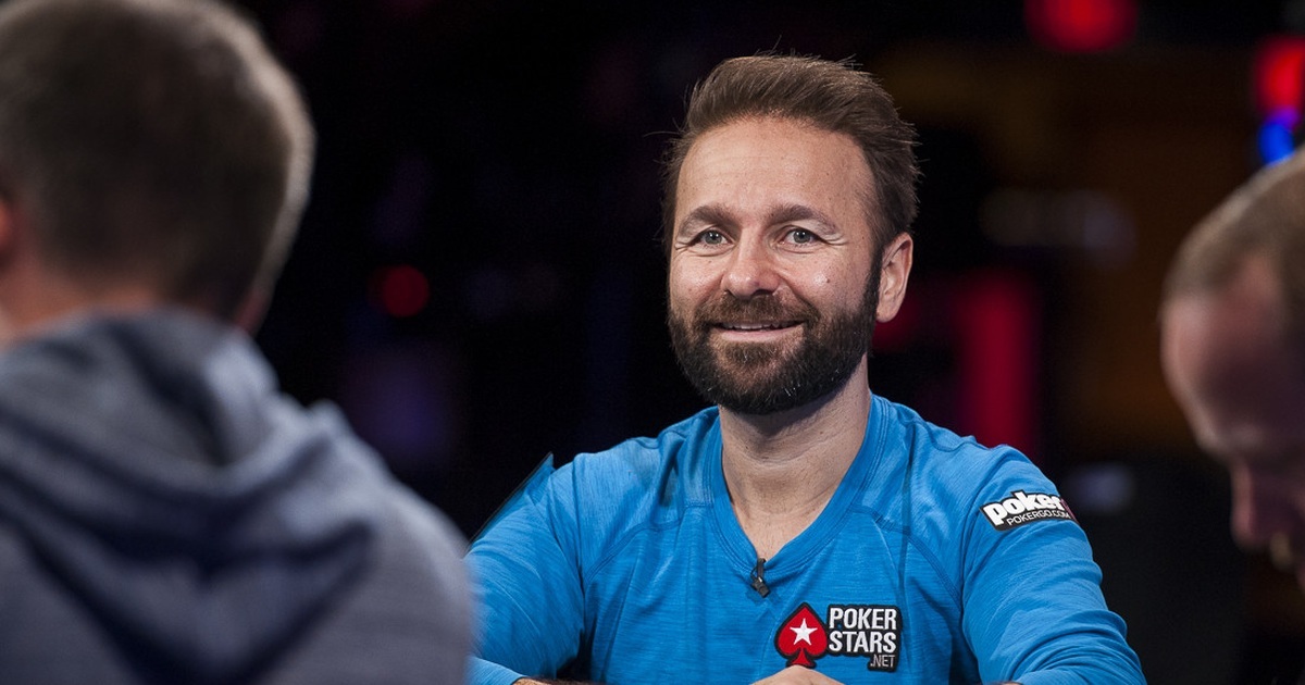 Daniel Negreanu sofre uma bad beat na mesa final do 25K da WSOP Online e termina em quarto